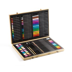 Grande boite de couleurs