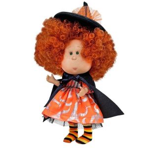 Poupée Nines d’Onil 23 cm – Little Mia Halloween aux cheveux roux bouclés (Sorcière)