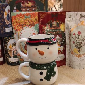 Tasse bonhomme de neige à empiler