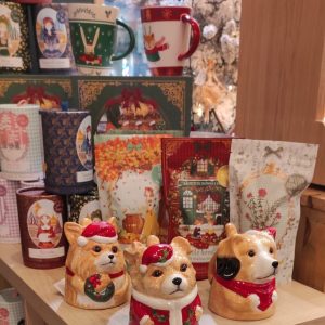 Tasse inversée Chien oreille noire