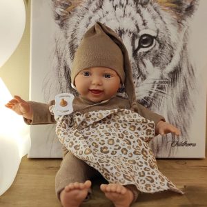 Poupée – corps mou et bonnet de nuit . Graou taupe